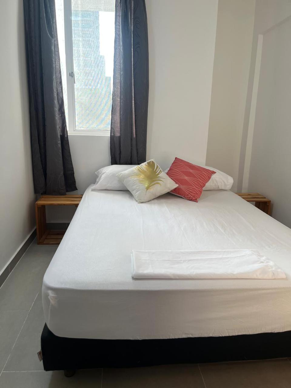 Cerca De La Playa 201 Homestay Cartagena